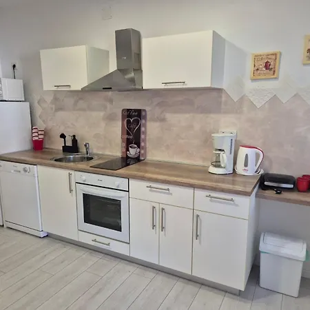 Apartment Emanuel Supetarska Draga