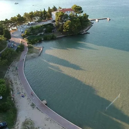 Apartment Emanuel Supetarska Draga