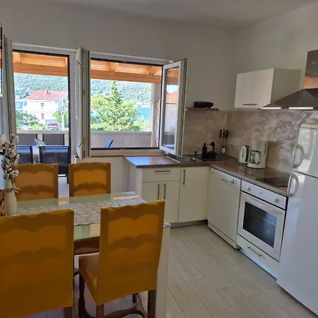 Emanuel Appartement Supetarska Draga